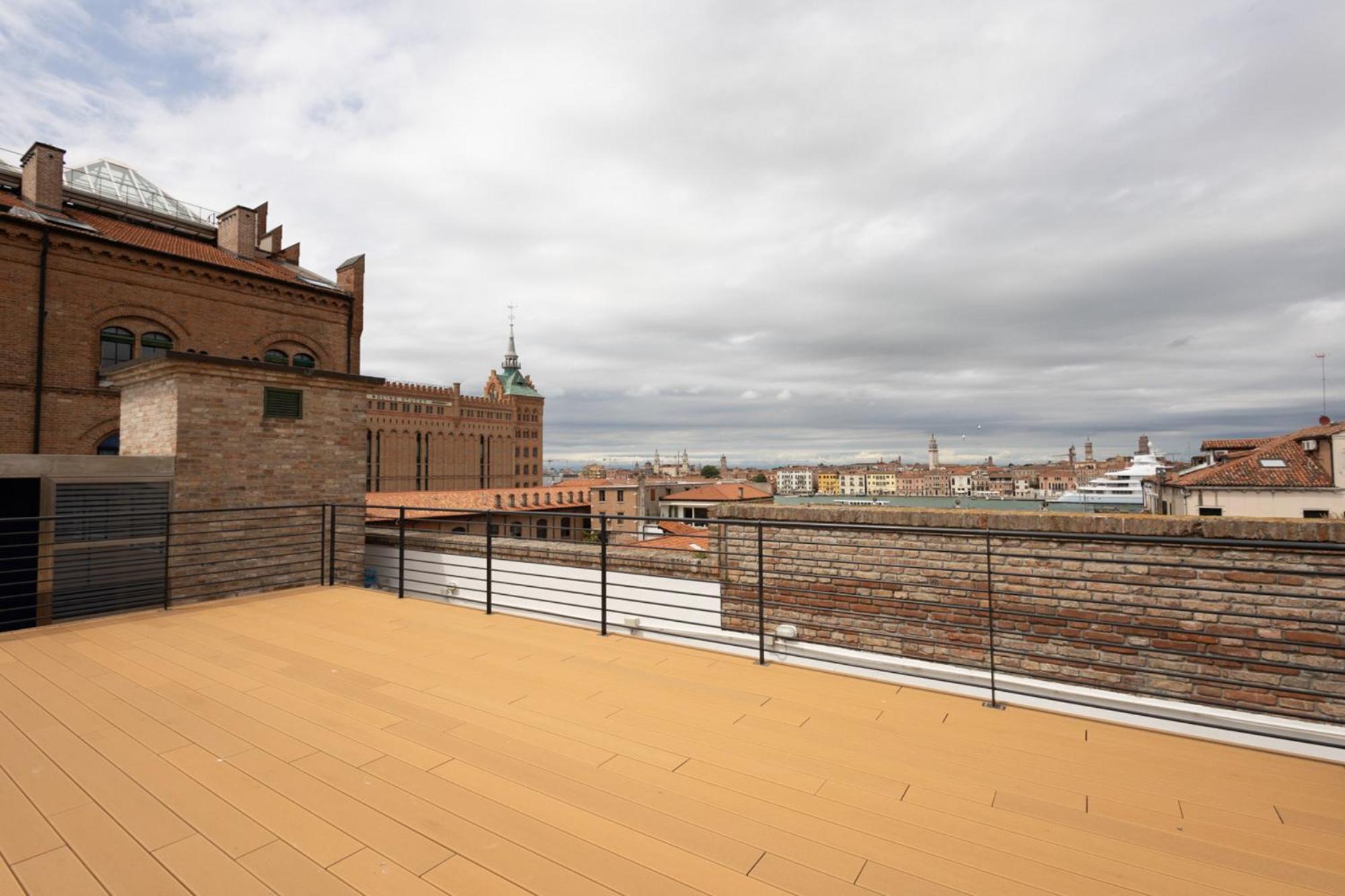 Appartamento Penthouse - Loft With Canal View Venezia
