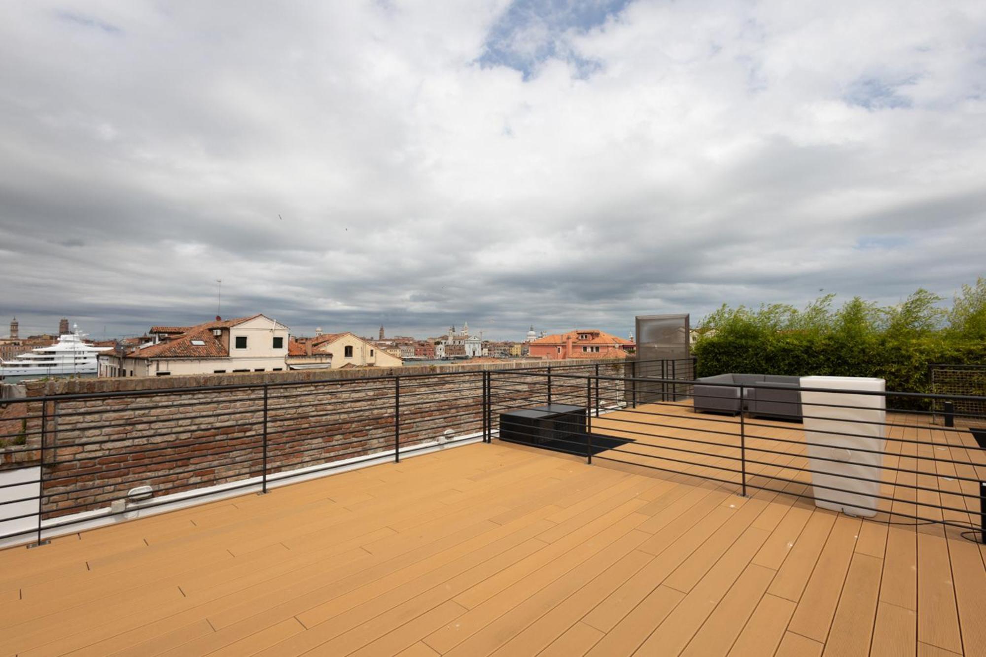 Appartamento Penthouse - Loft With Canal View Venezia